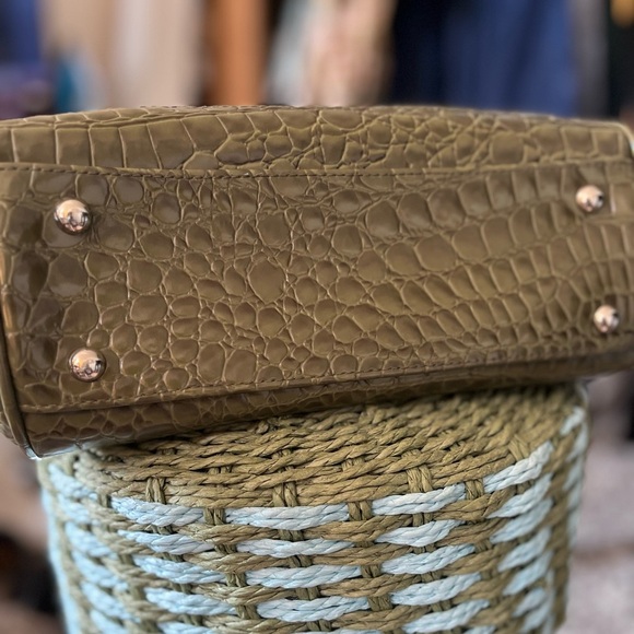 Jeanne Lotti crocodile embossed Top-Handle Small Green Bag - Picture 4 of 7